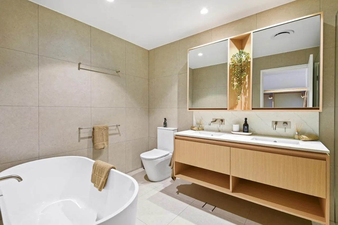 Apartment Ocean Views Palm Beach Gold Coast